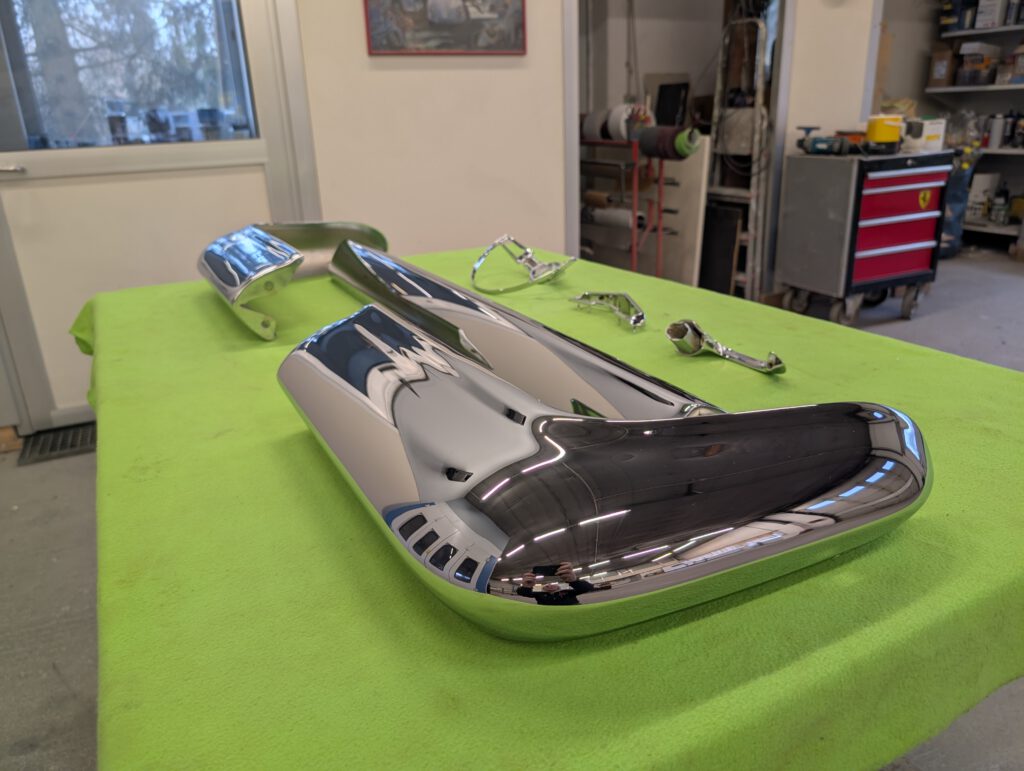 Chrom Renovierung Autoteile